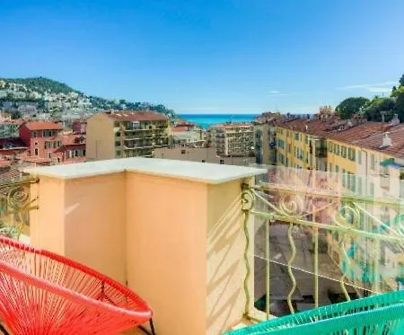 Le Palais Du Chateau Port De Nice Antiquaires Exterior photo